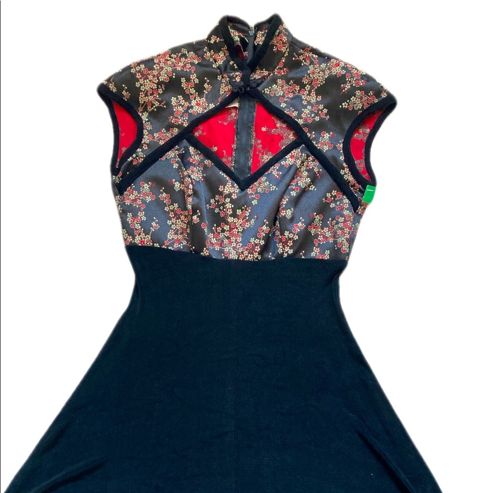 Tadashi Vintage Oriental Qipao Cheongsam Cocktail Dress Size 10 Mock Neck Rare